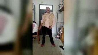 国产二人小视频,趣味横生的互动瞬间