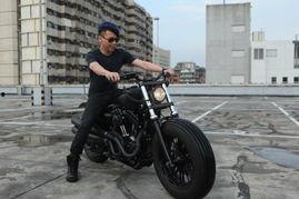 国产机车耍酷视频,耍酷视频展现中国机车魅力